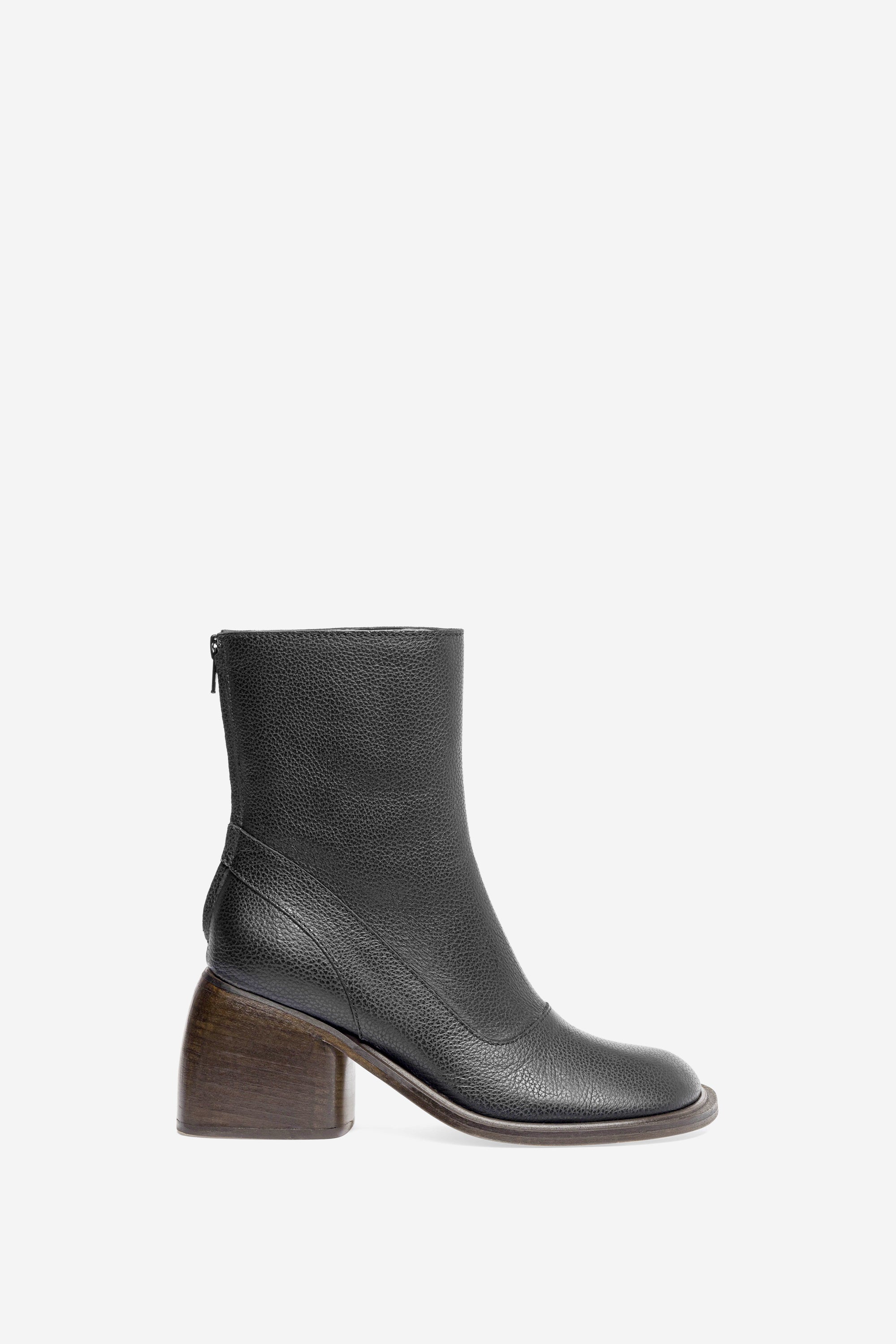 Mark Kenly Domino Tan Antonia Leather Shoes BLACK