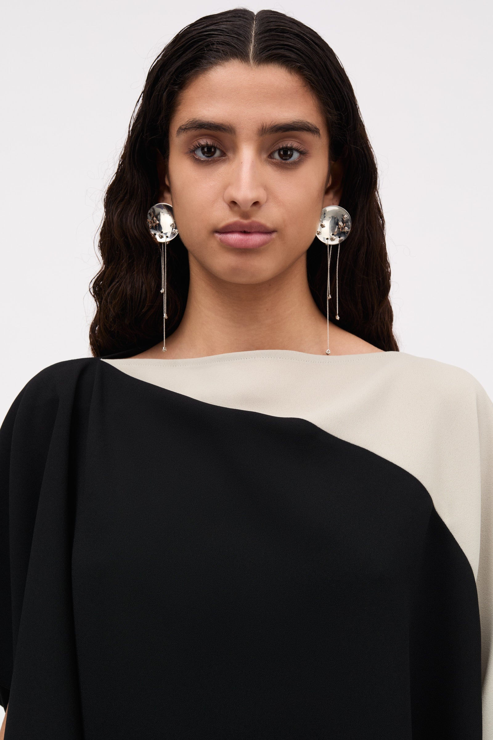 MKDT Studio Belinda Crepe Georgette Blouses BLACK / SAND
