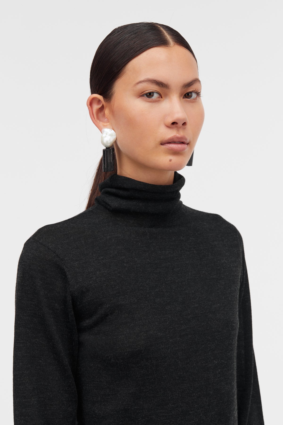 MKDT Studio Korinella Merino Sweater BLACK MELANGE