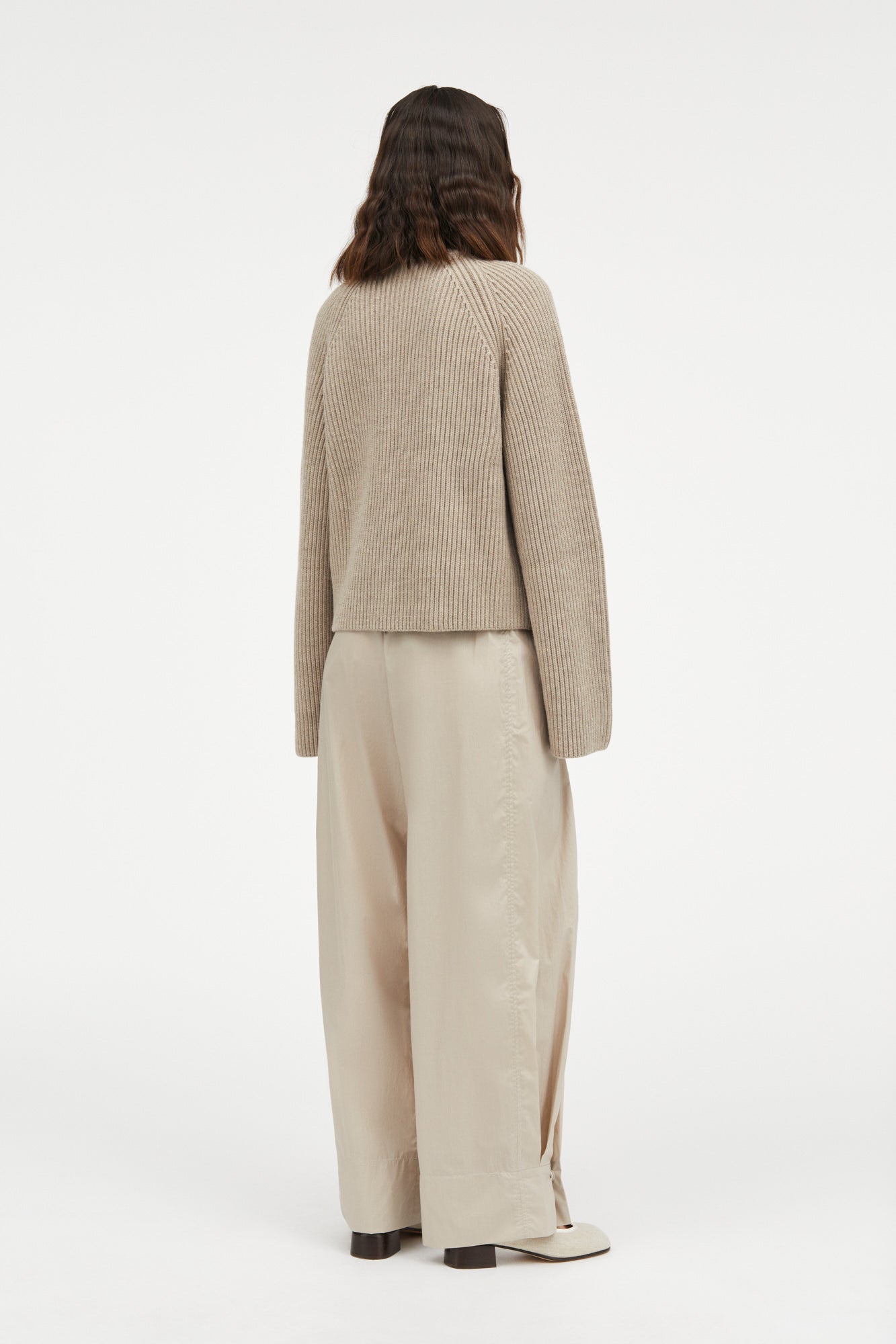 MKDT Studio Kornelle Merino Sweater LIGHT BROWN