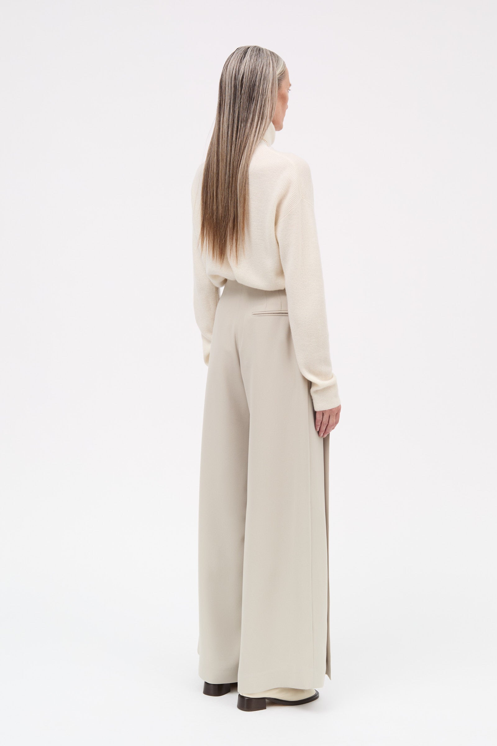 MKDT Studio Krystal Knit Sweater IVORY