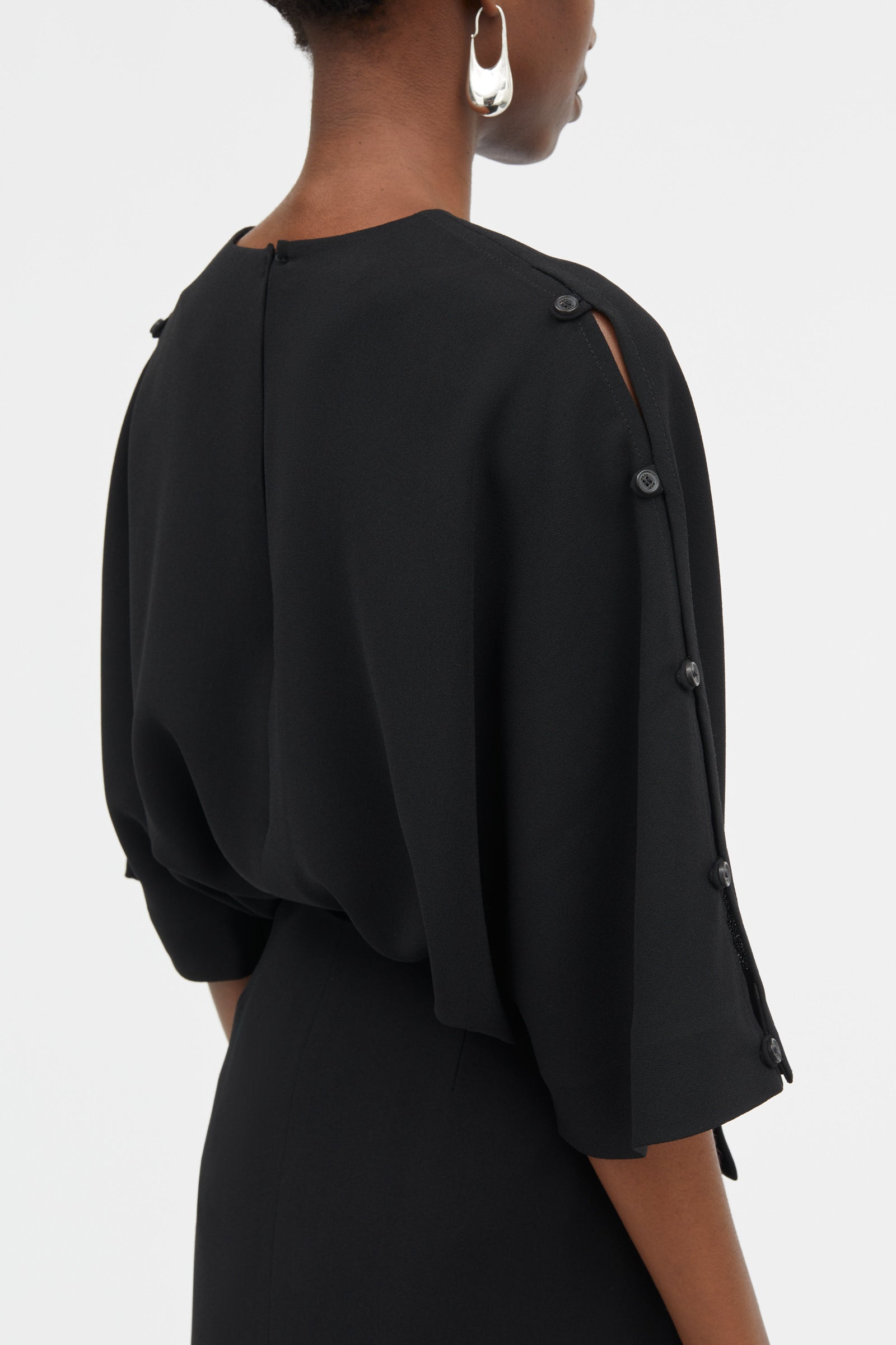 Mark Kenly Domino Tan Noma Crepe Georgette Skirts BLACK