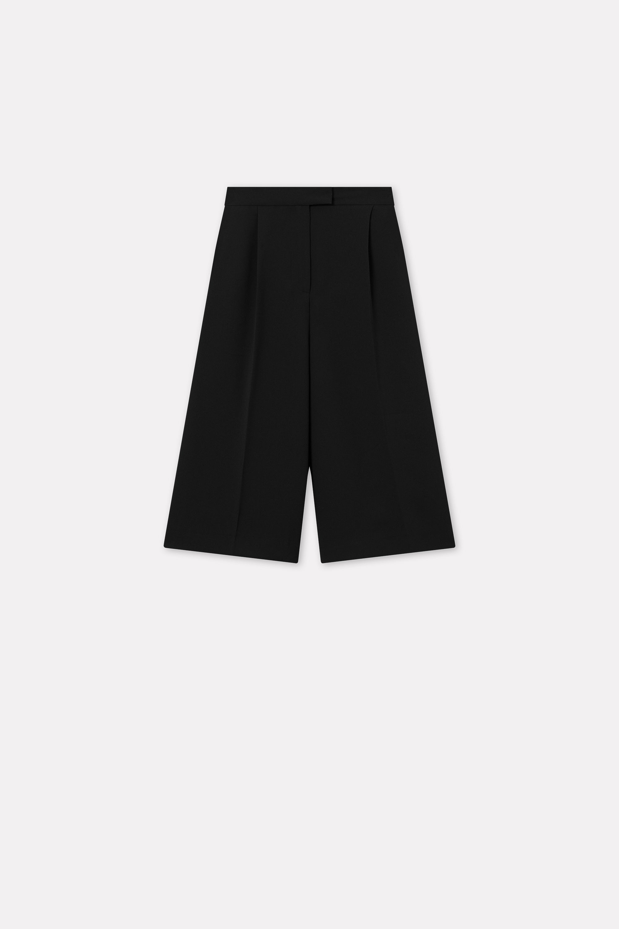 MKDT Studio Petrita Crepe Georgette Shorts BLACK