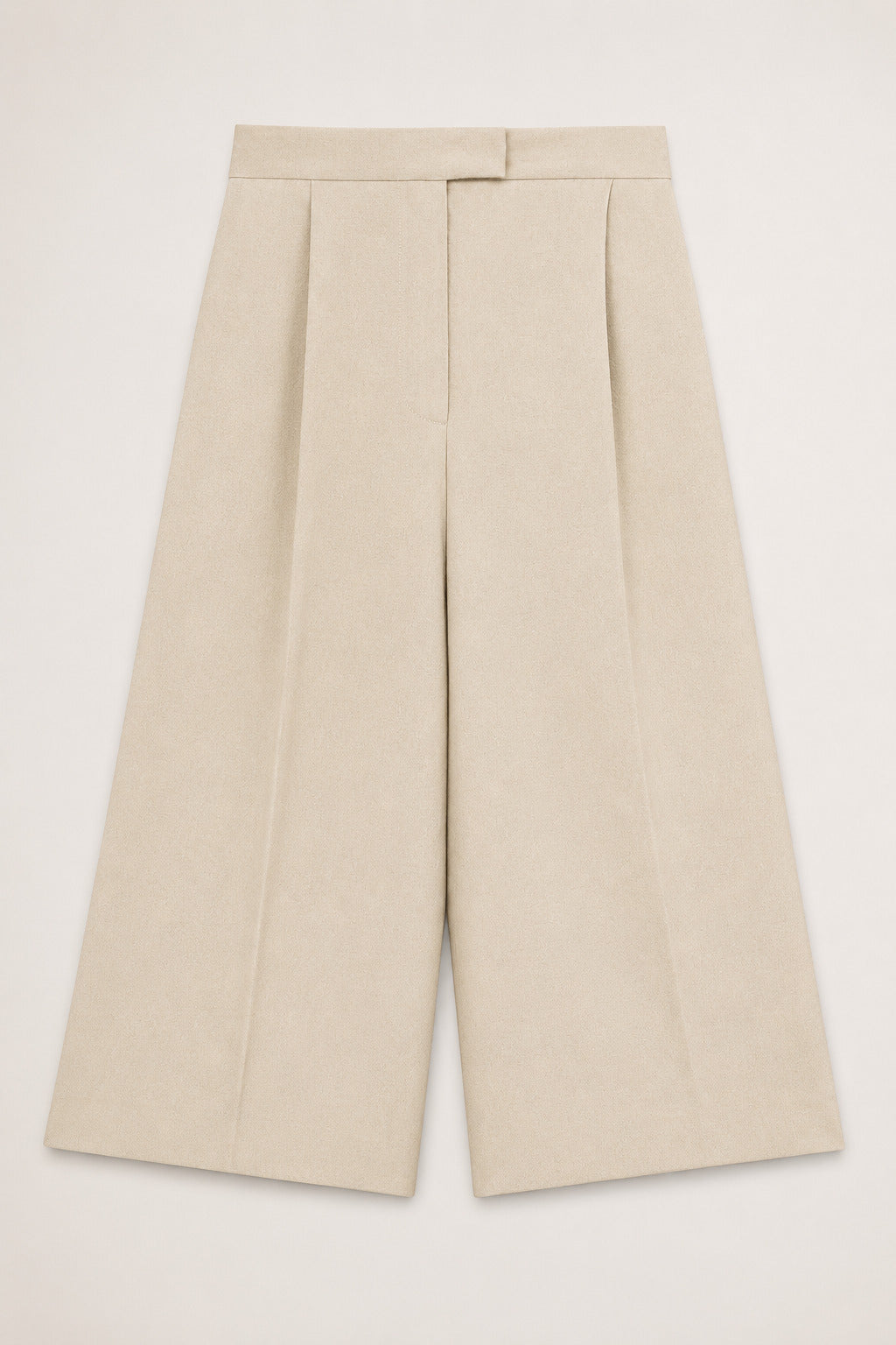 MKDT Studio Petrita Crepe Georgette Shorts SAND