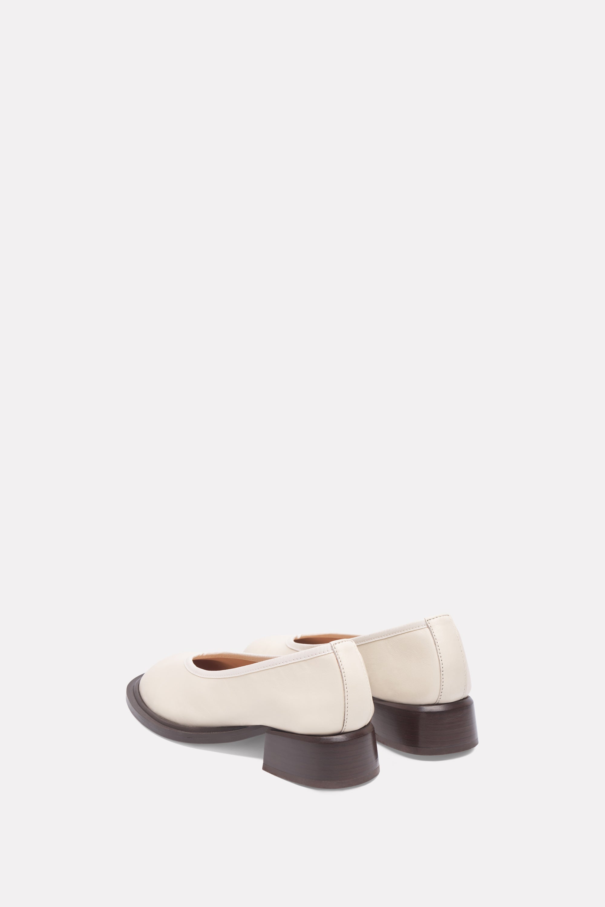 MKDT Studio Alaia Leather Shoes IVORY