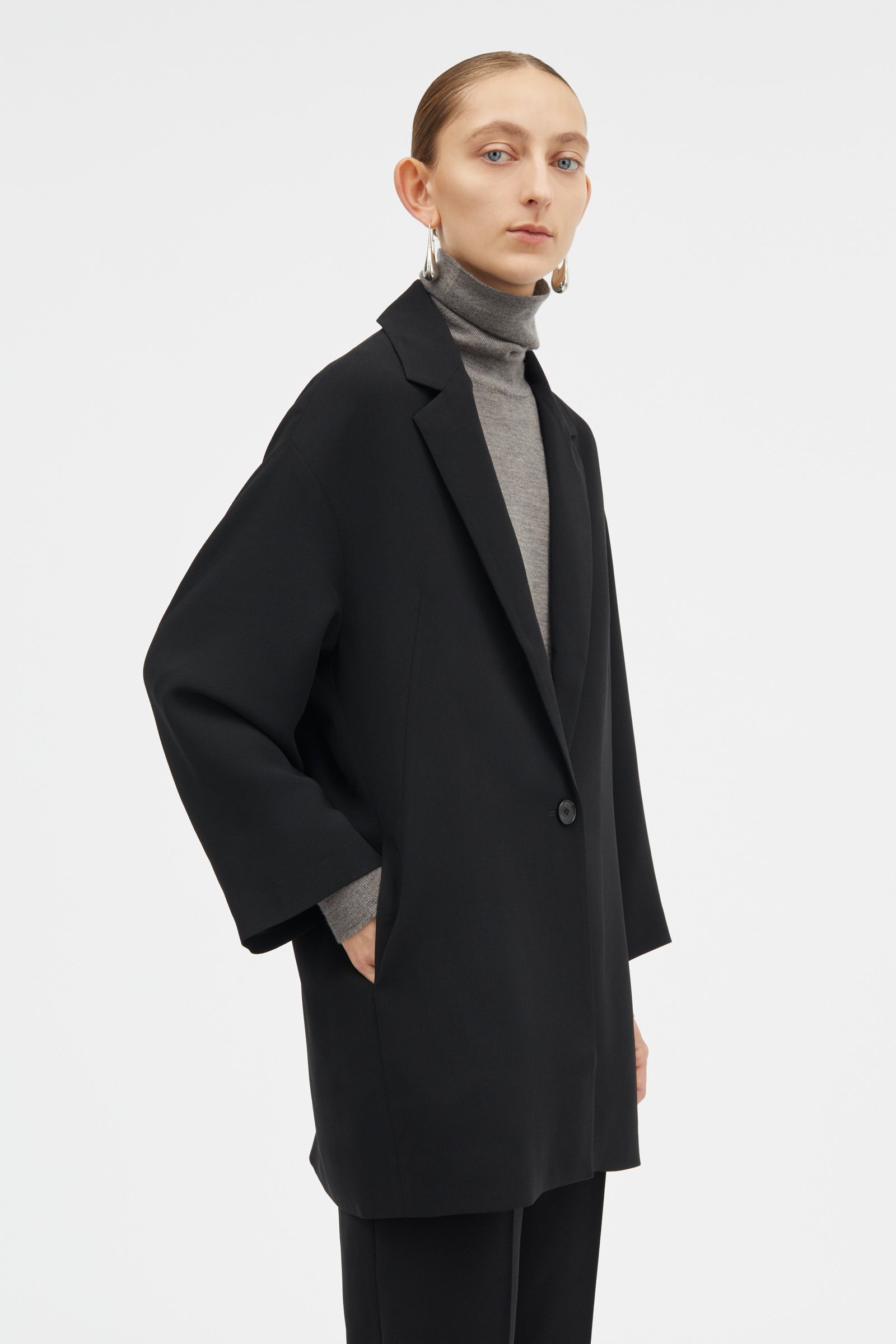 Mark Kenly Domino Tan Corrana Crepe Georgette Coats BLACK