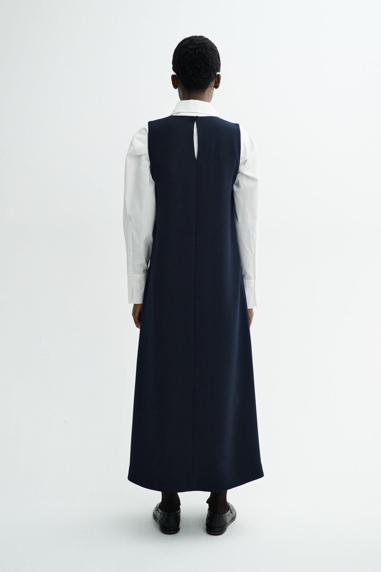 MKDT Studio DANNA CREPE GEORGETTE Dresses NAVY