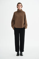 MKDT Studio KARLOTTA SWEATER Sweater WALNUT