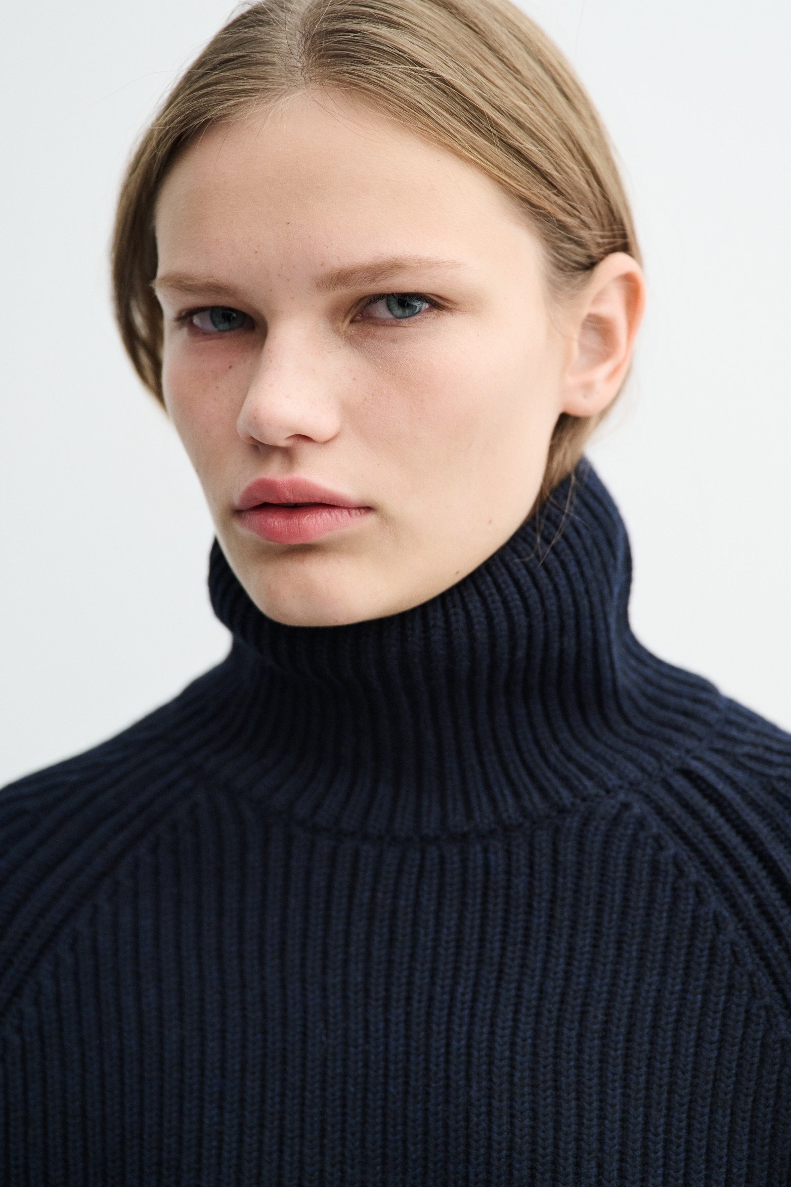 MKDT Studio KORNELLE MERINO Sweater DARK NAVY