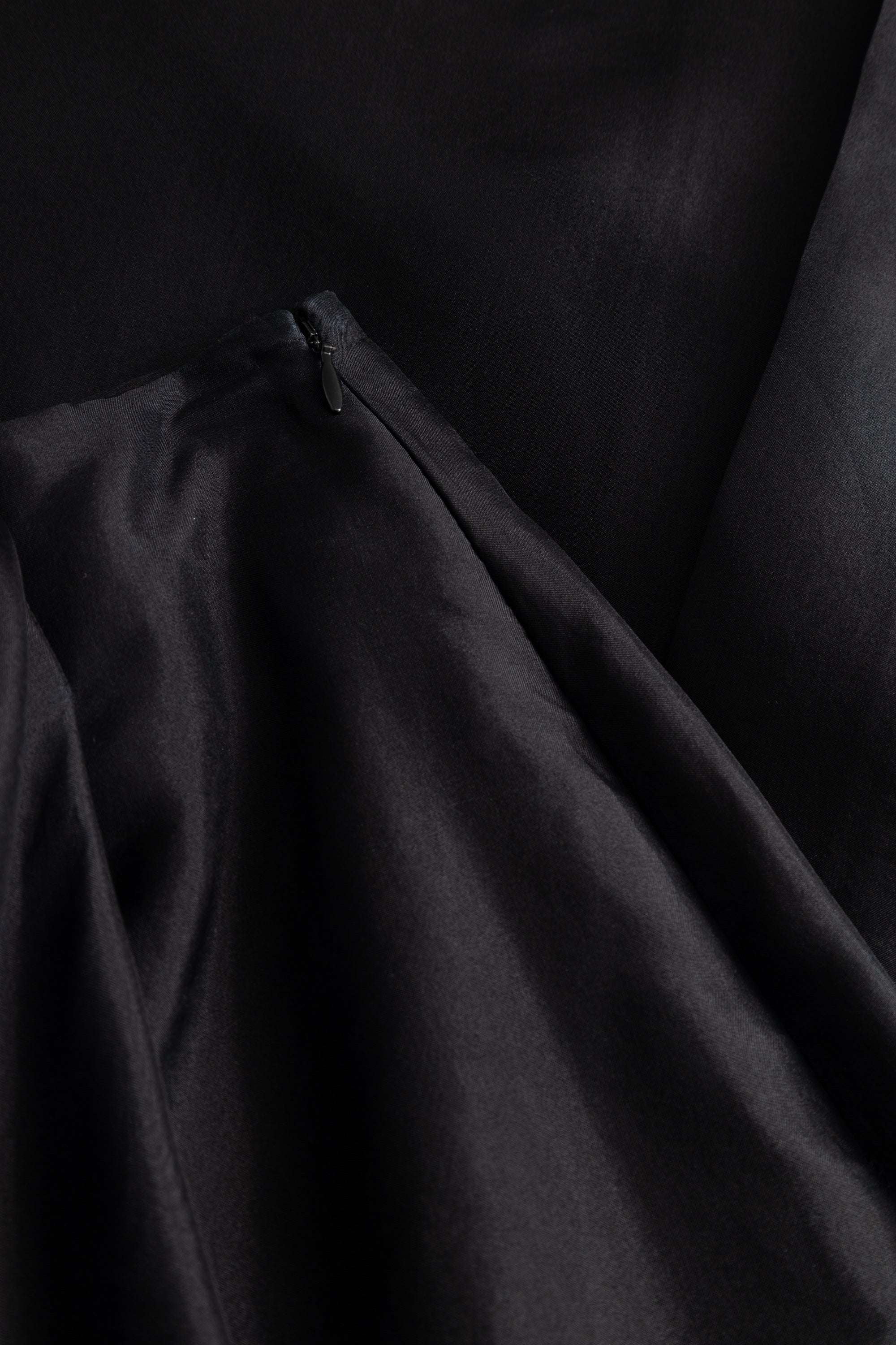 MKDT Studio NIRI SILK ORGANZA SKIRT Skirts BLACK QUARTZ