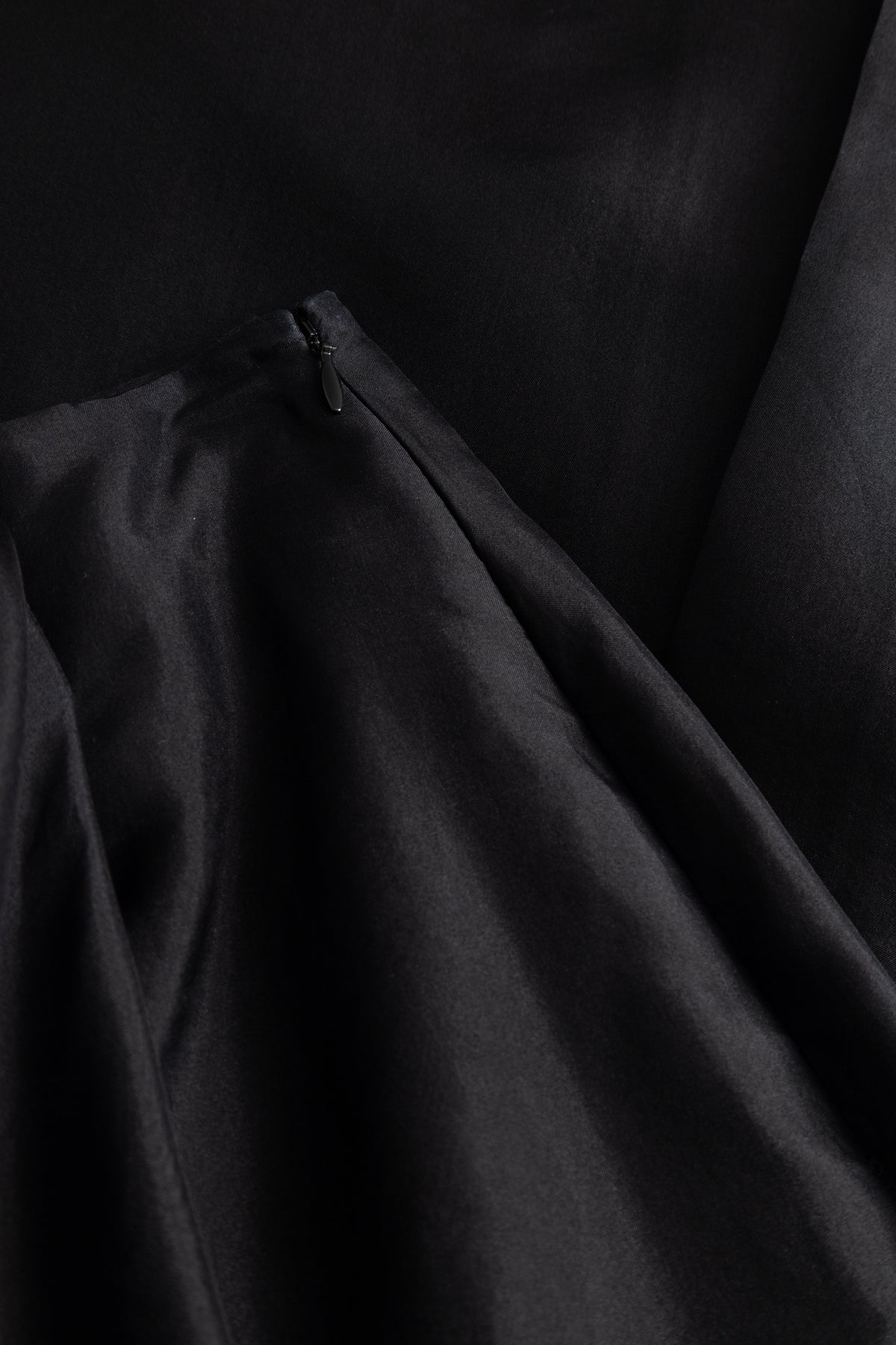 MKDT Studio NIRI SILK ORGANZA SKIRT Skirts BLACK QUARTZ