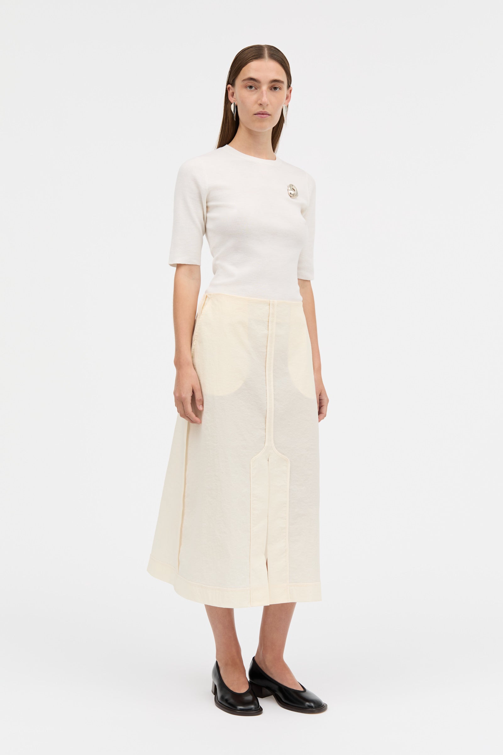 MKDT Studio NOLLY CRISP TECH Skirts ECRU