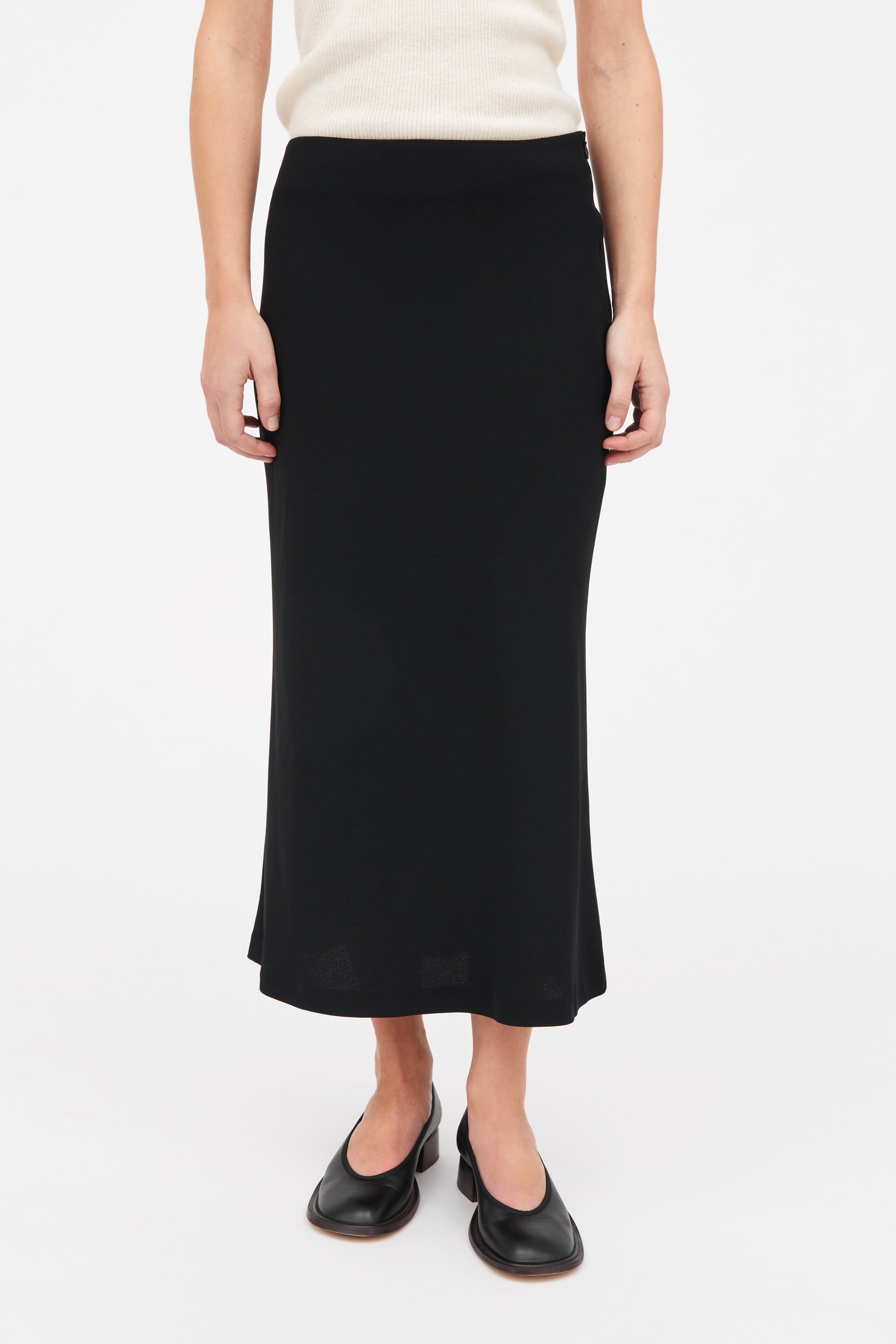 MKDT Studio Noelle Crepe Georgette Skirts BLACK