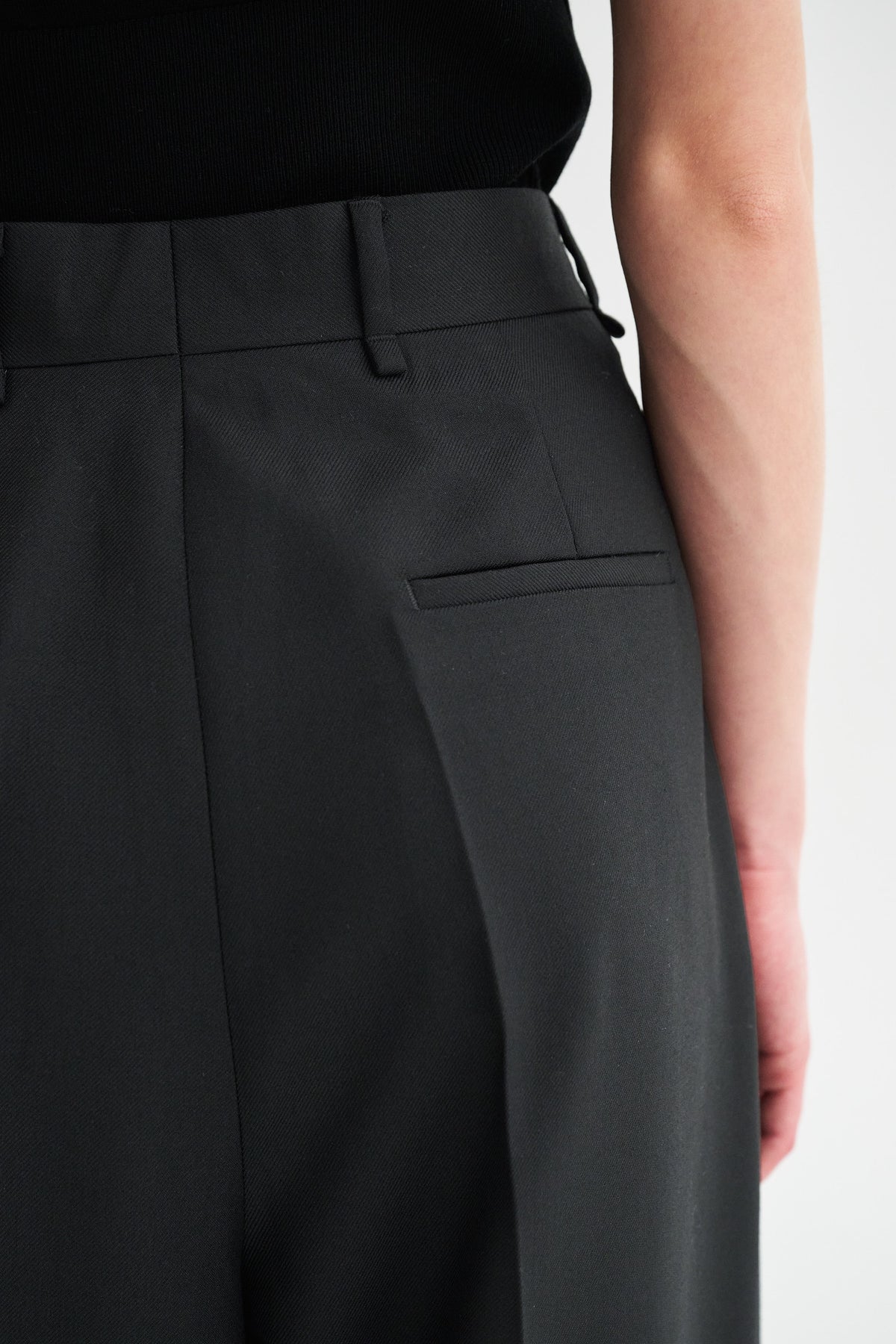MKDT Studio PIRKA ECO WOOL TWILL Pants GREY