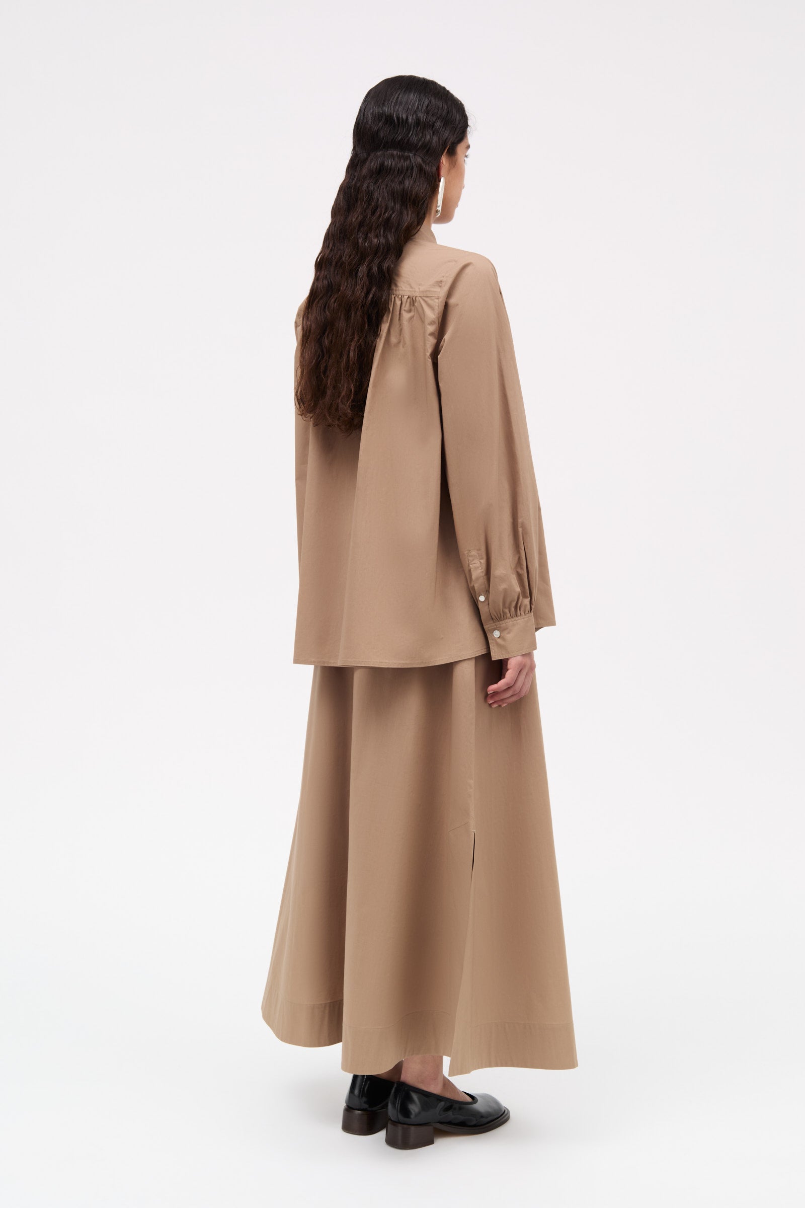 MKDT Studio Sevyn Shirt Shirts TAUPE