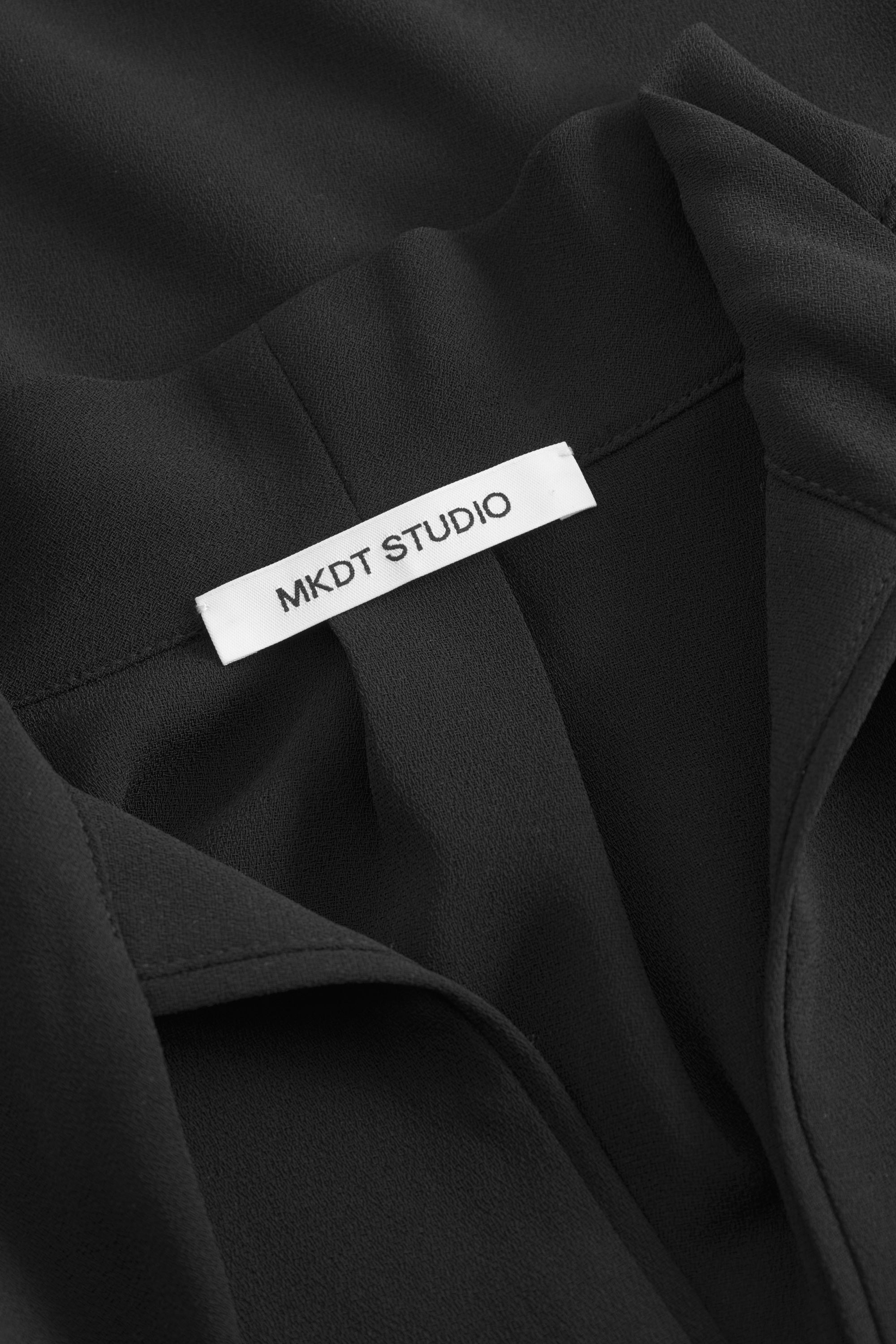 Mark Kenly Domino Tan Siva Crepe Georgette Blouses BLACK