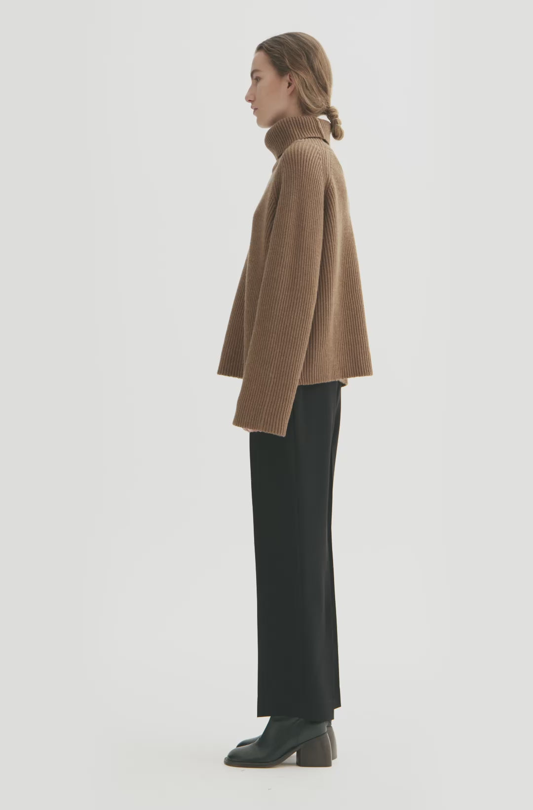 MKDT Studio KARLOTTA SWEATER Sweater WALNUT